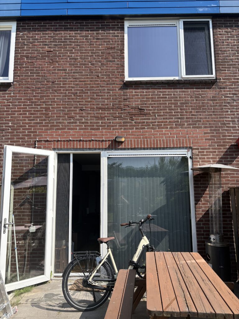 Gevelrenovatie voor verschillende soorten woningen 1 Gevelrenovatie woning een tussenwoning doorbraak opnieuw gemetseld